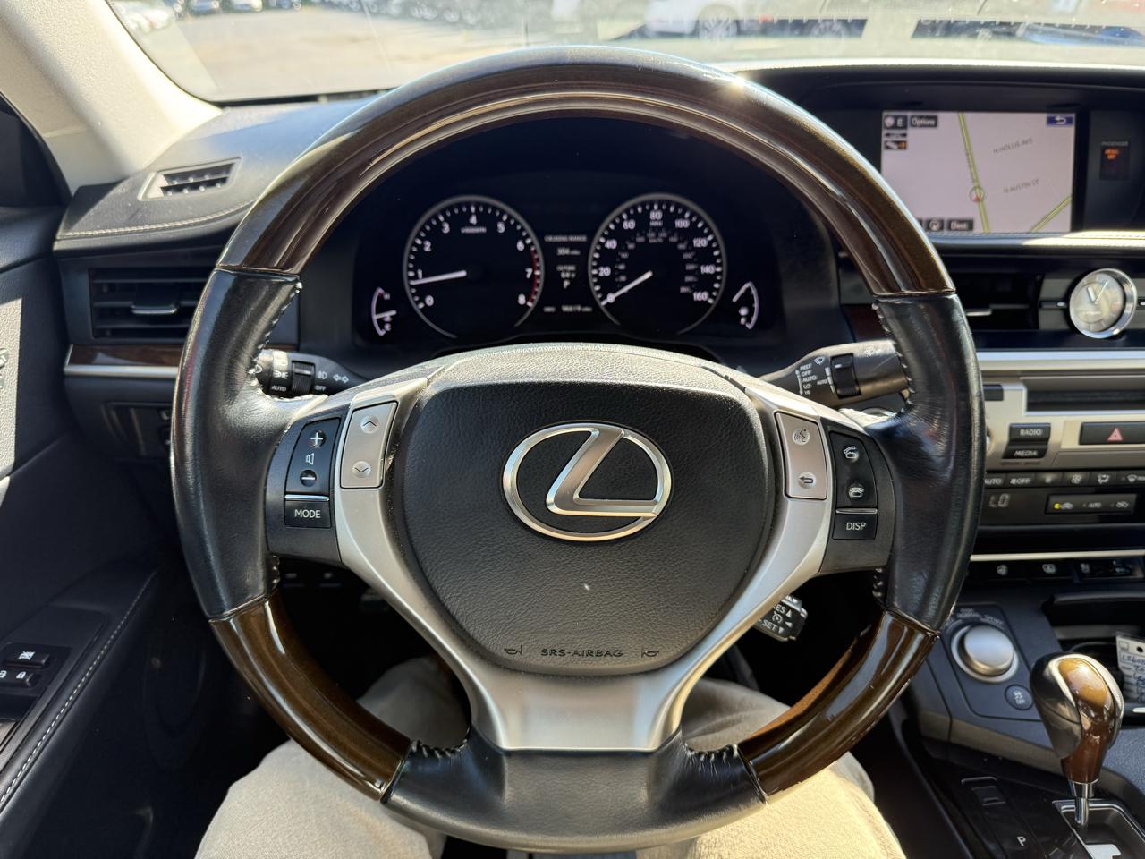 Lexus ES 350 Sedan 2015