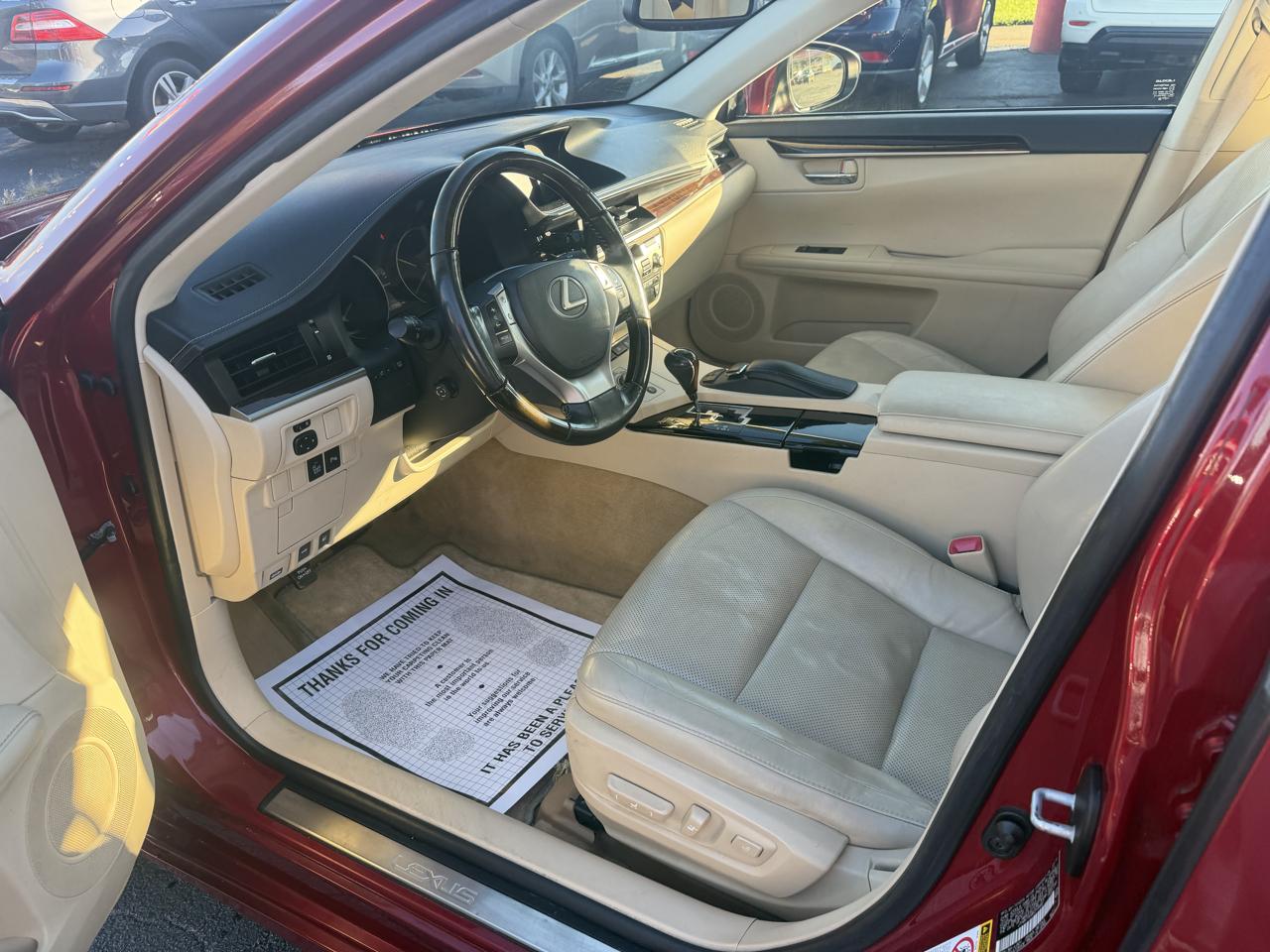 Lexus ES 350 Sedan 2014