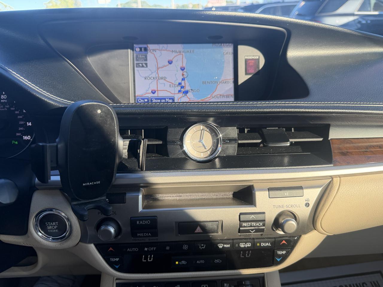 Lexus ES 350 Sedan 2014