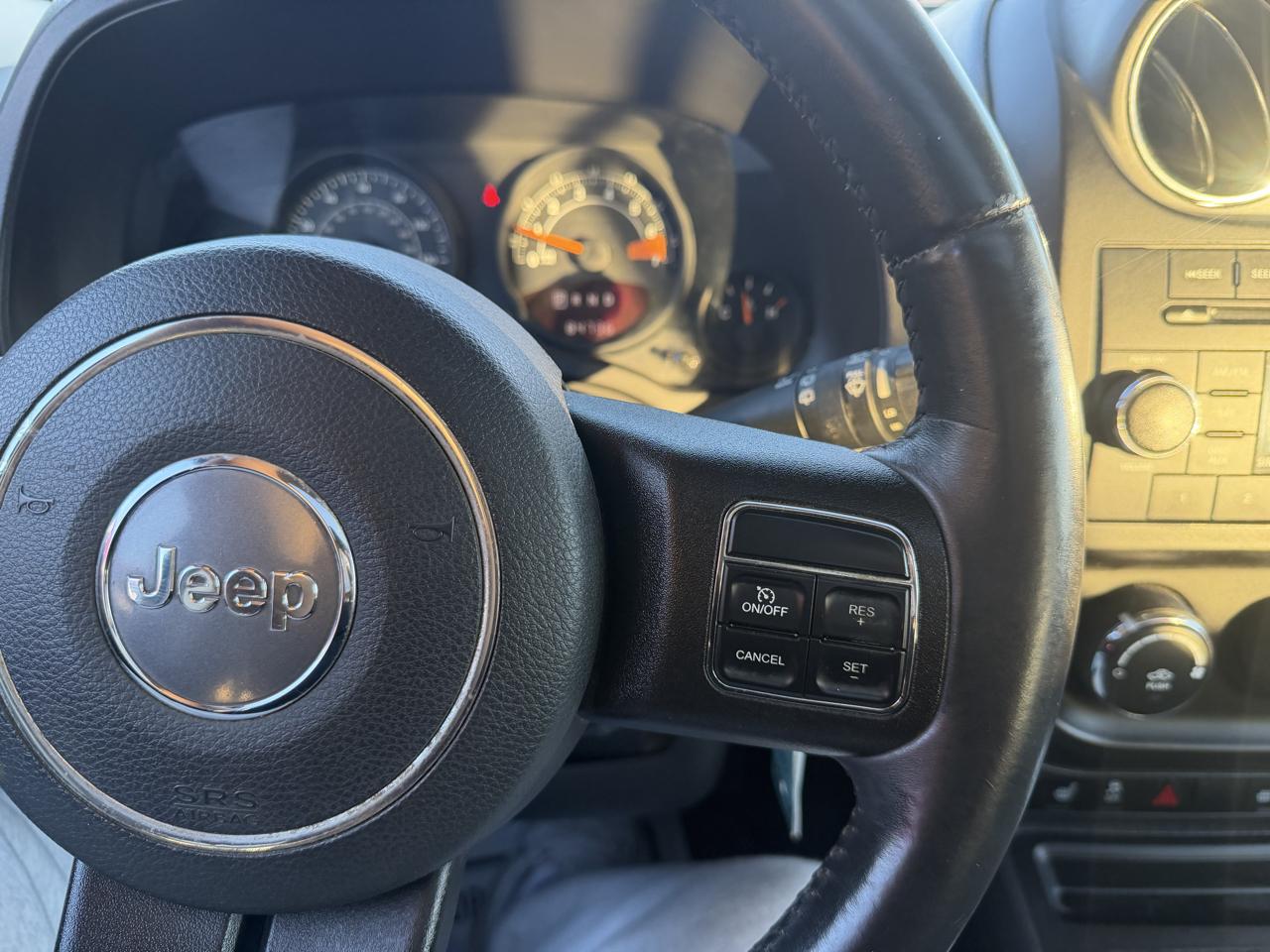 Jeep Patriot Latitude 2WD 2014