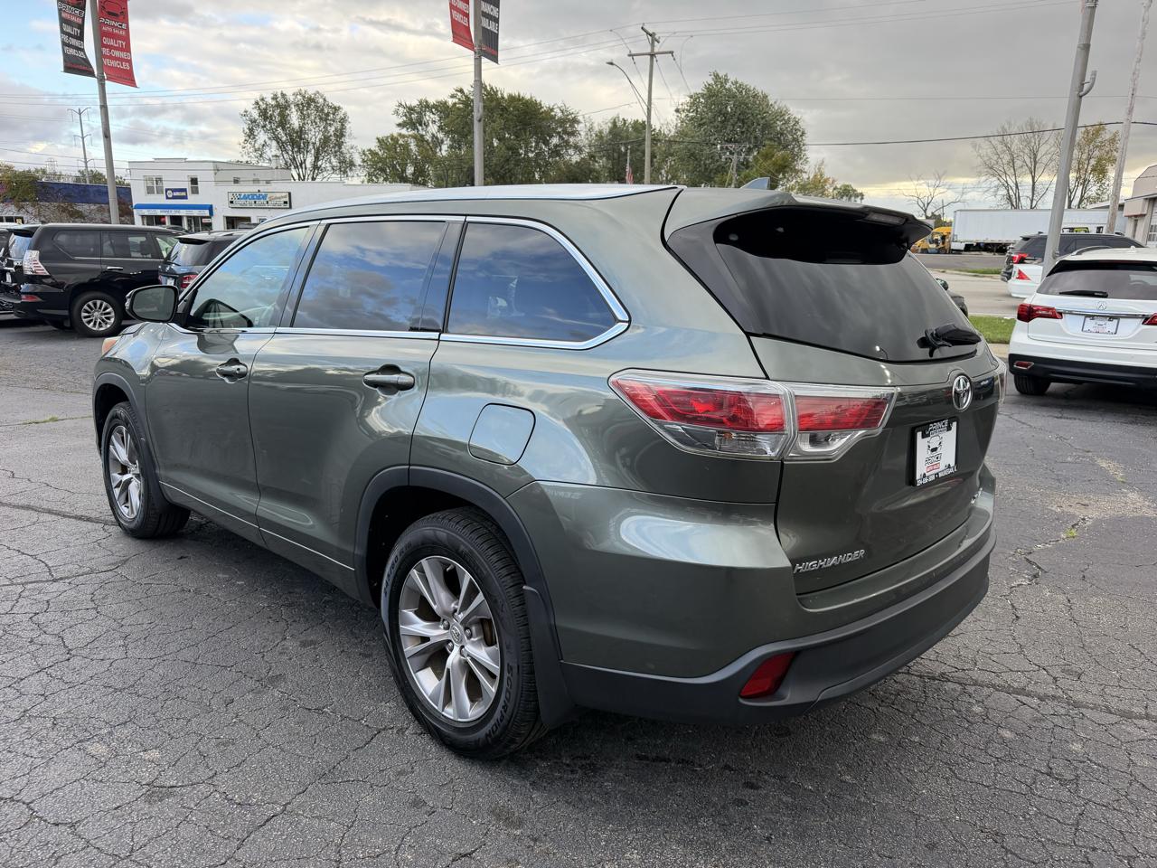 Toyota Highlander XLE AWD V6 2014