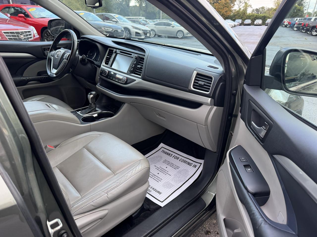 Toyota Highlander XLE AWD V6 2014