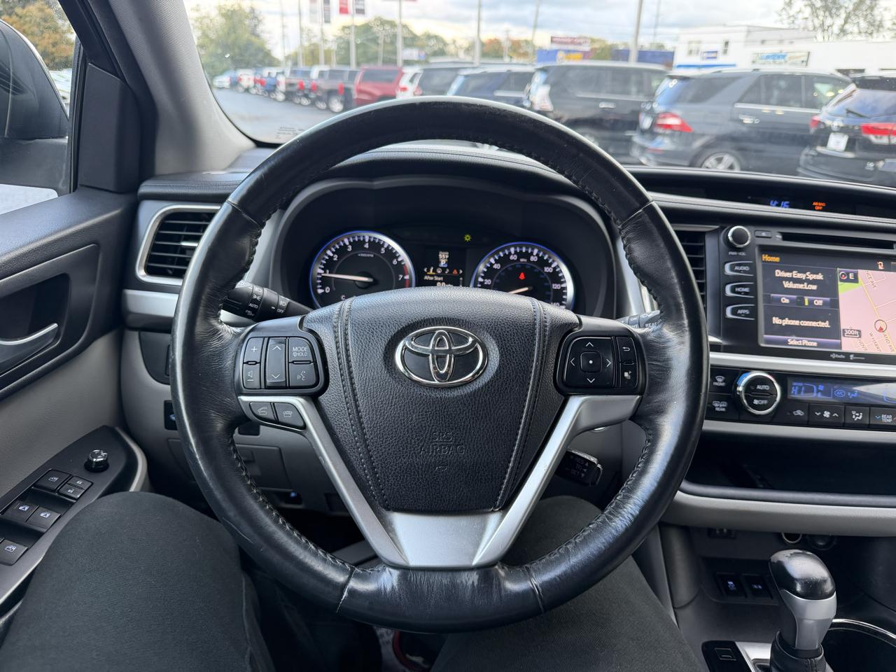 Toyota Highlander XLE AWD V6 2014