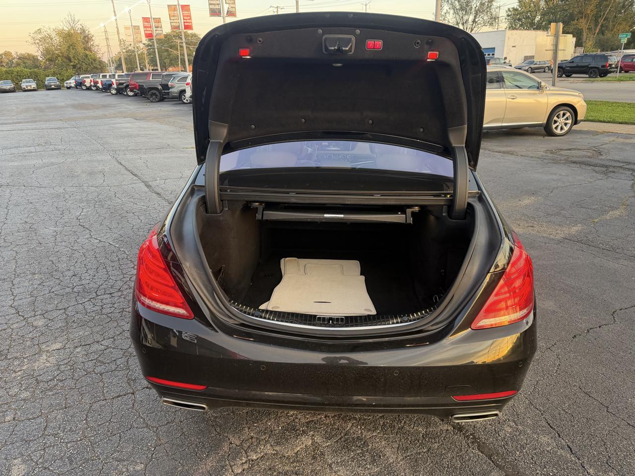 Mercedes-Benz S-Class S550 4MATIC 2015