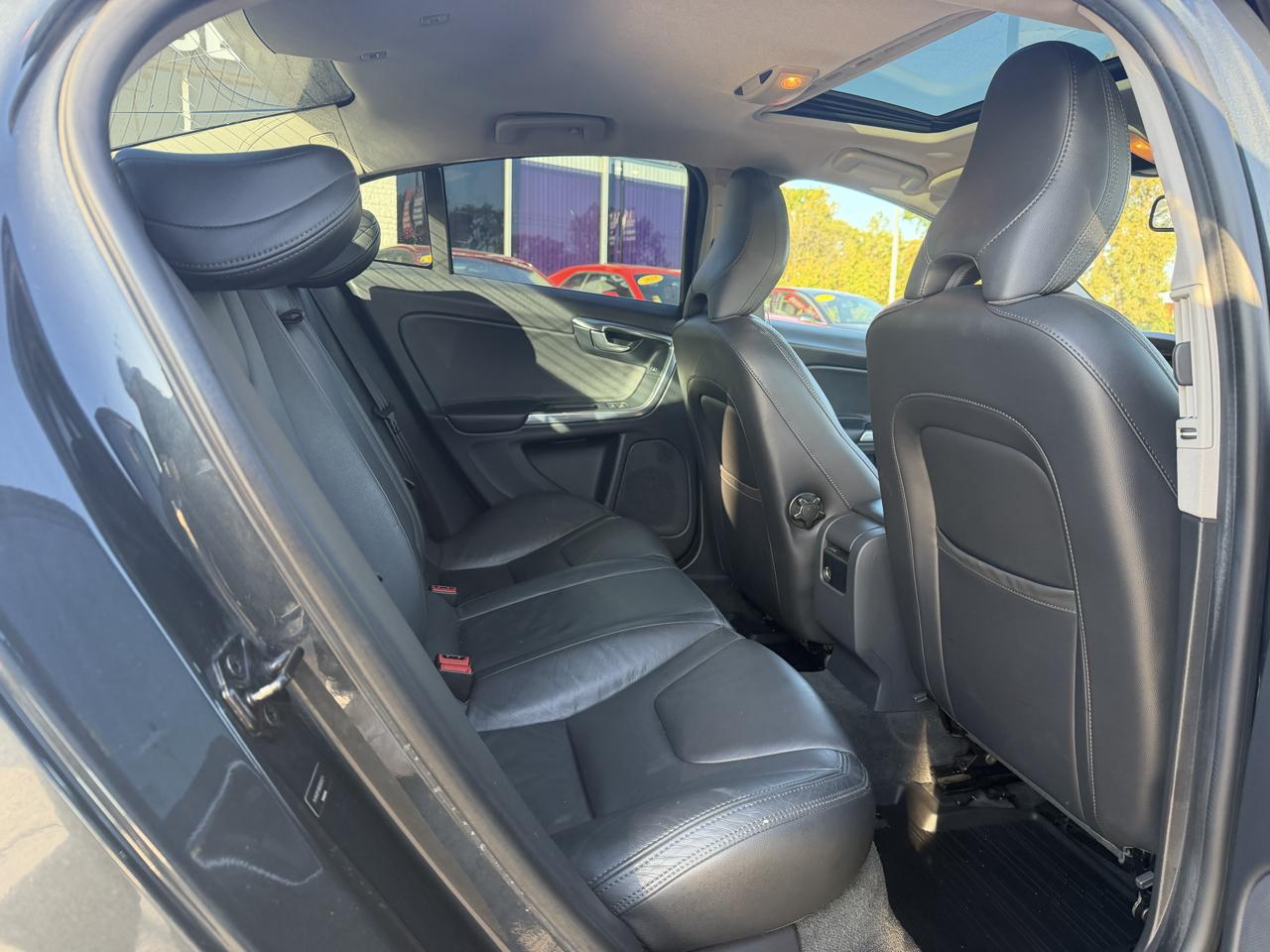 Volvo S60 T5 2013