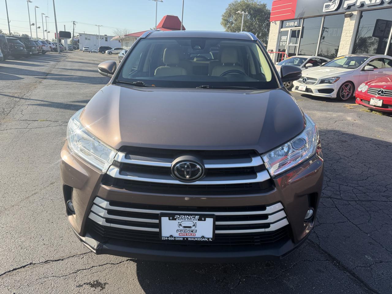 Toyota Highlander SE AWD V6 2018