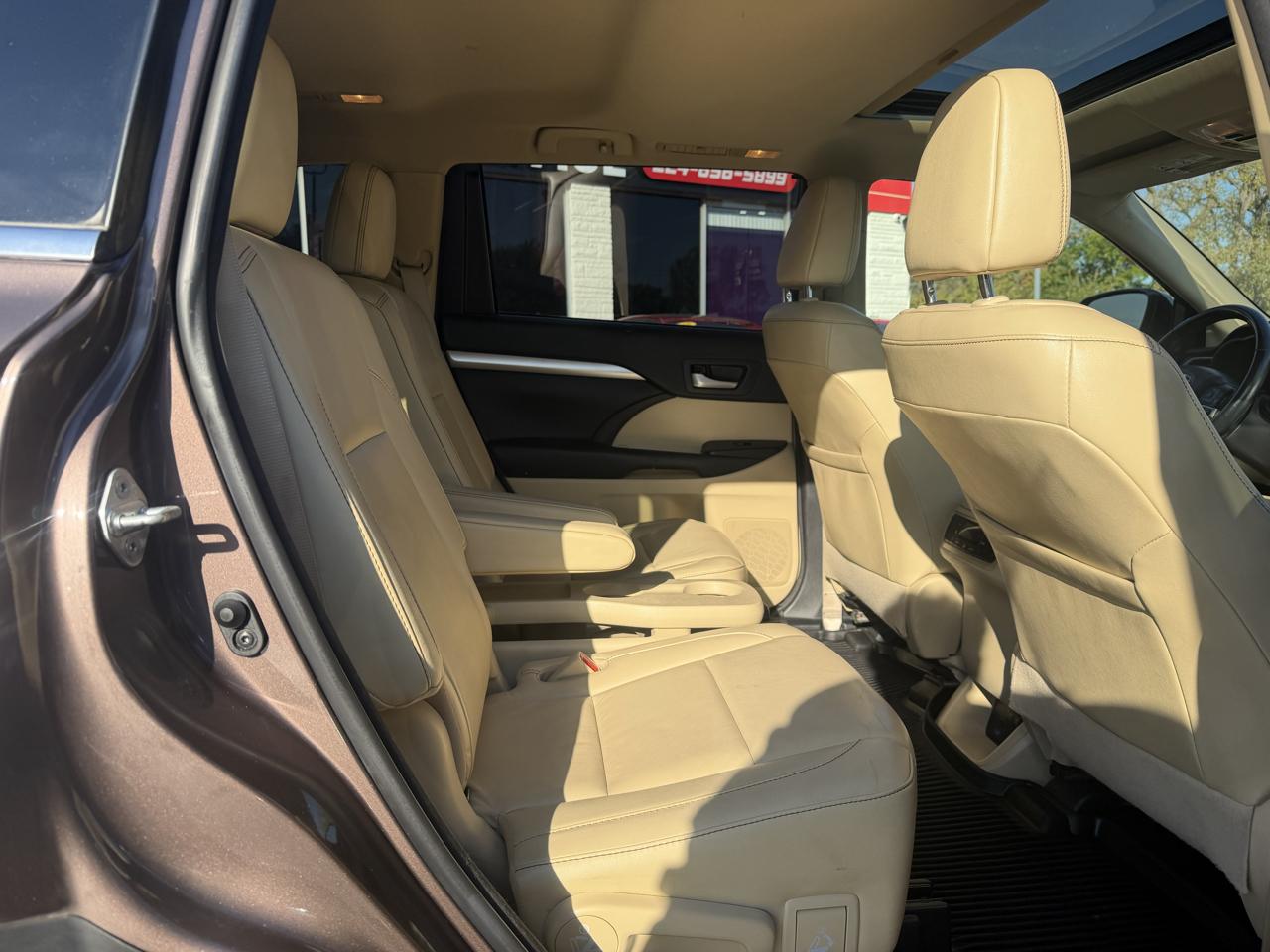 Toyota Highlander SE AWD V6 2018