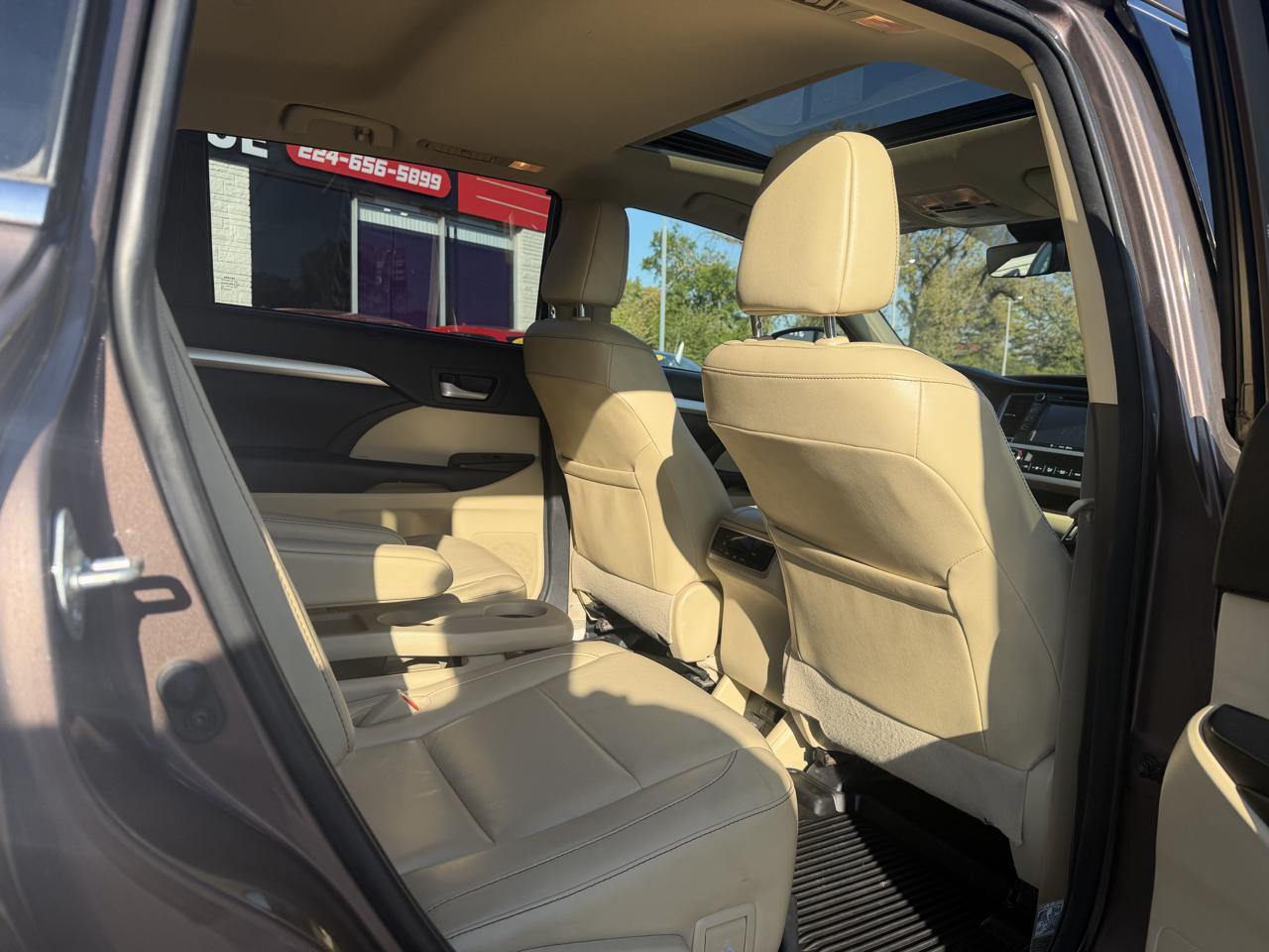 Toyota Highlander SE AWD V6 2018