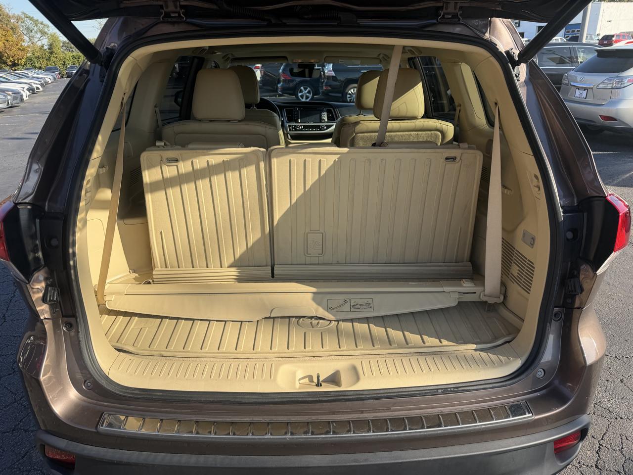 Toyota Highlander SE AWD V6 2018