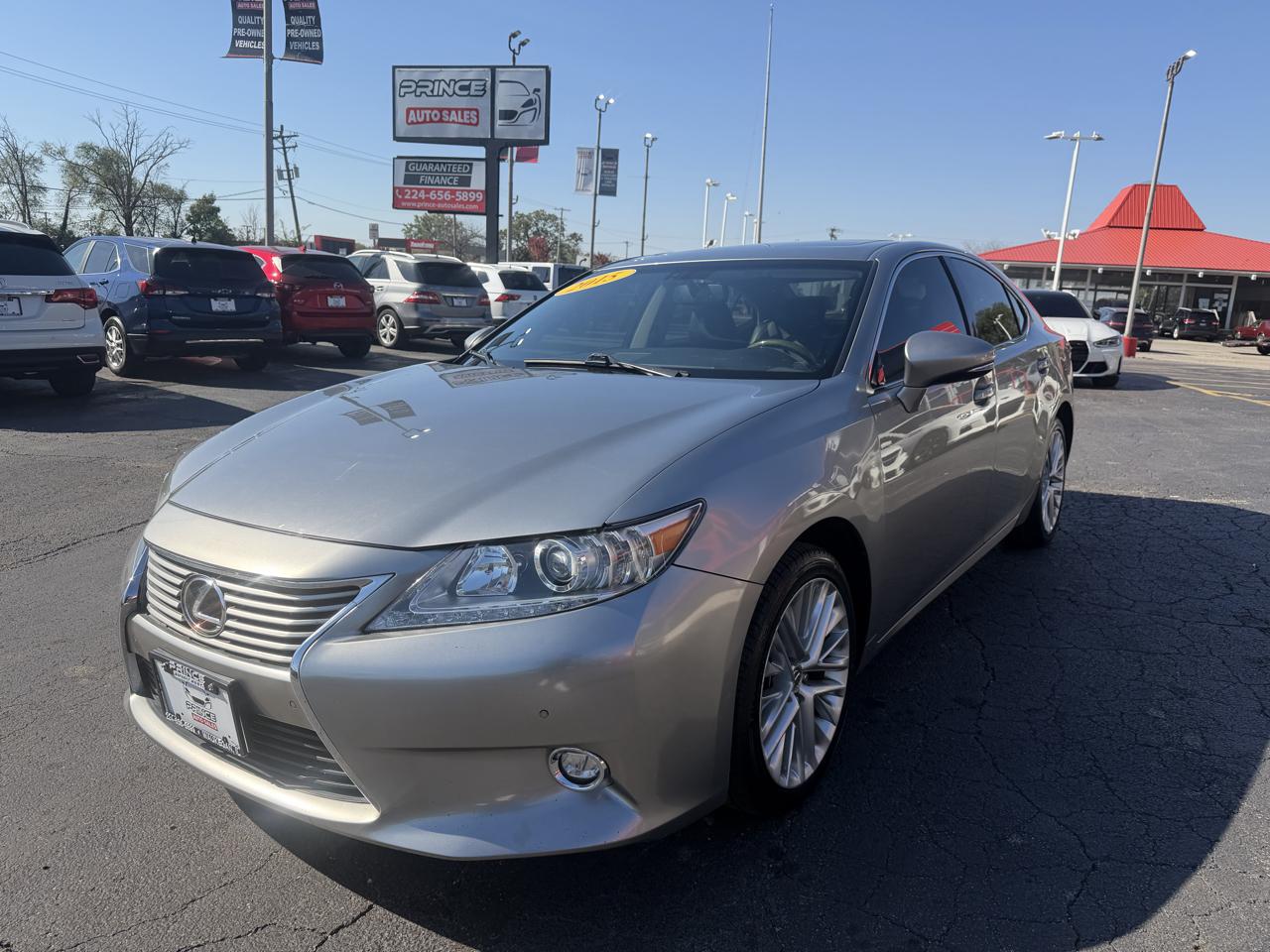 Lexus ES 350 Sedan 2015