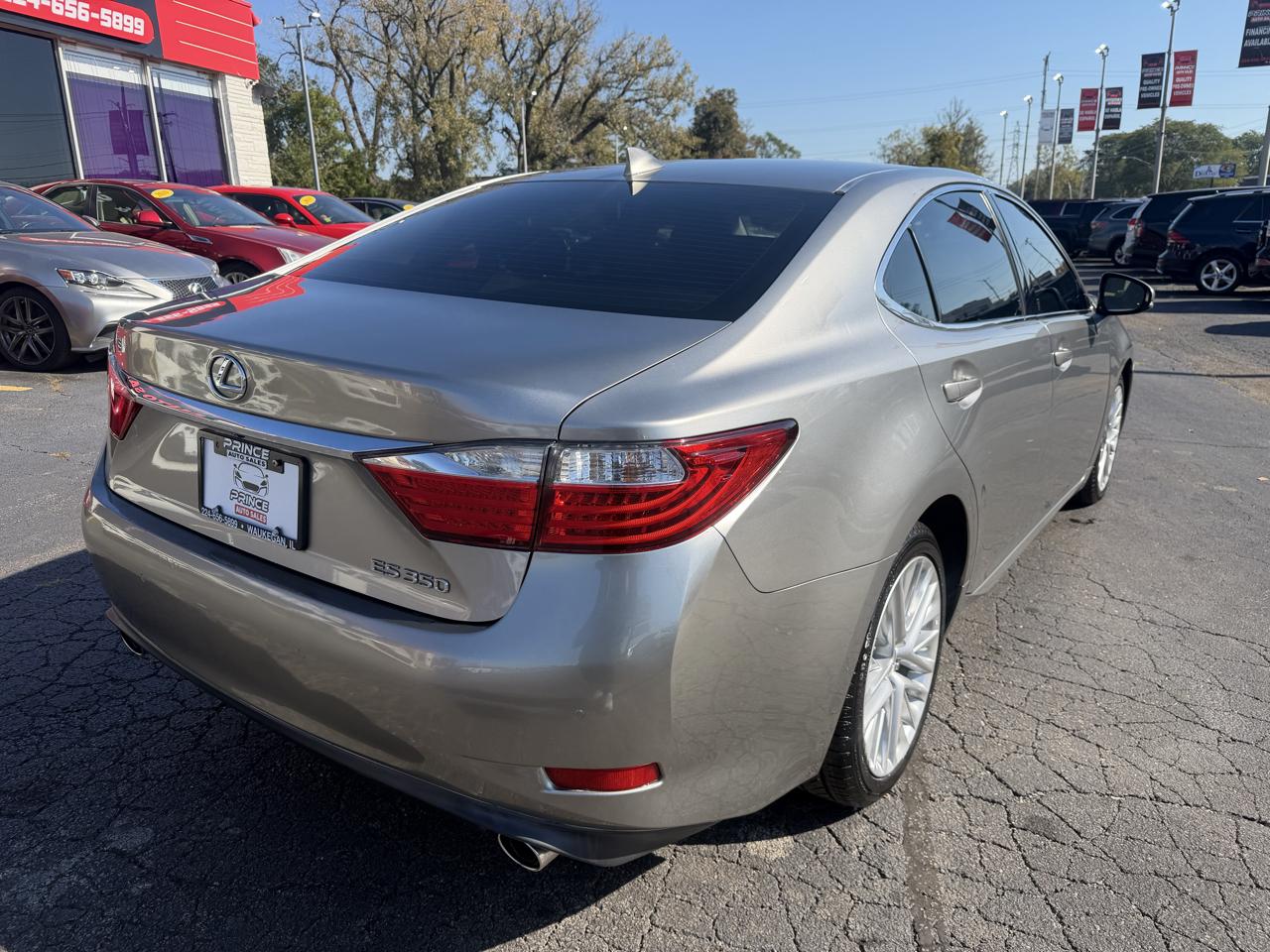 Lexus ES 350 Sedan 2015