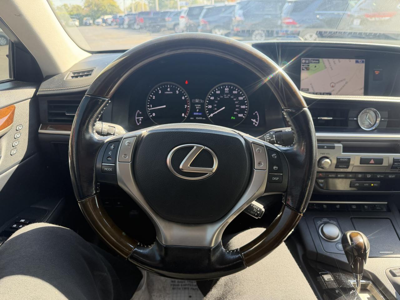 Lexus ES 350 Sedan 2015