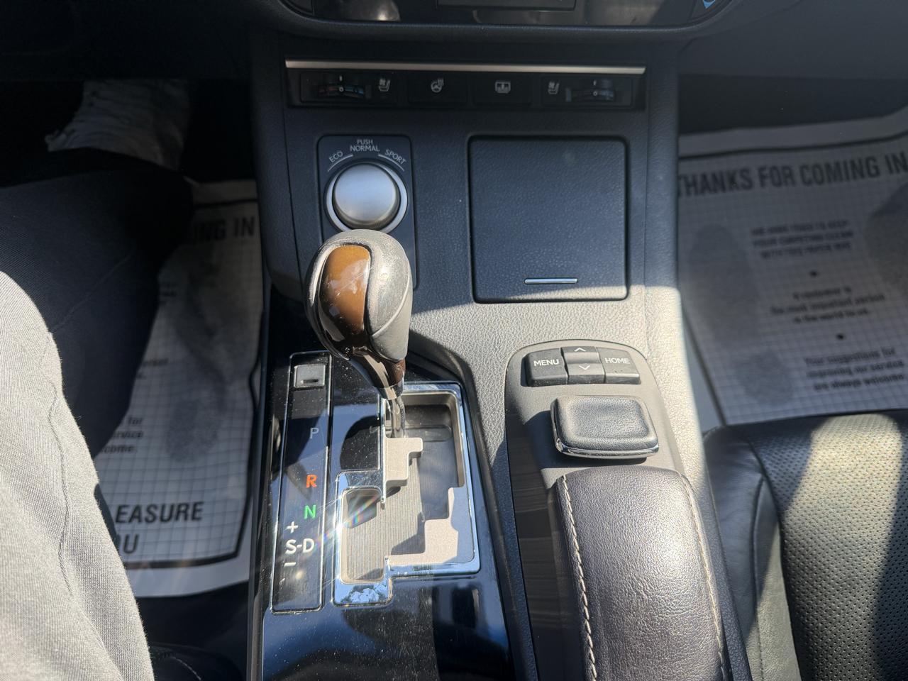 Lexus ES 350 Sedan 2015