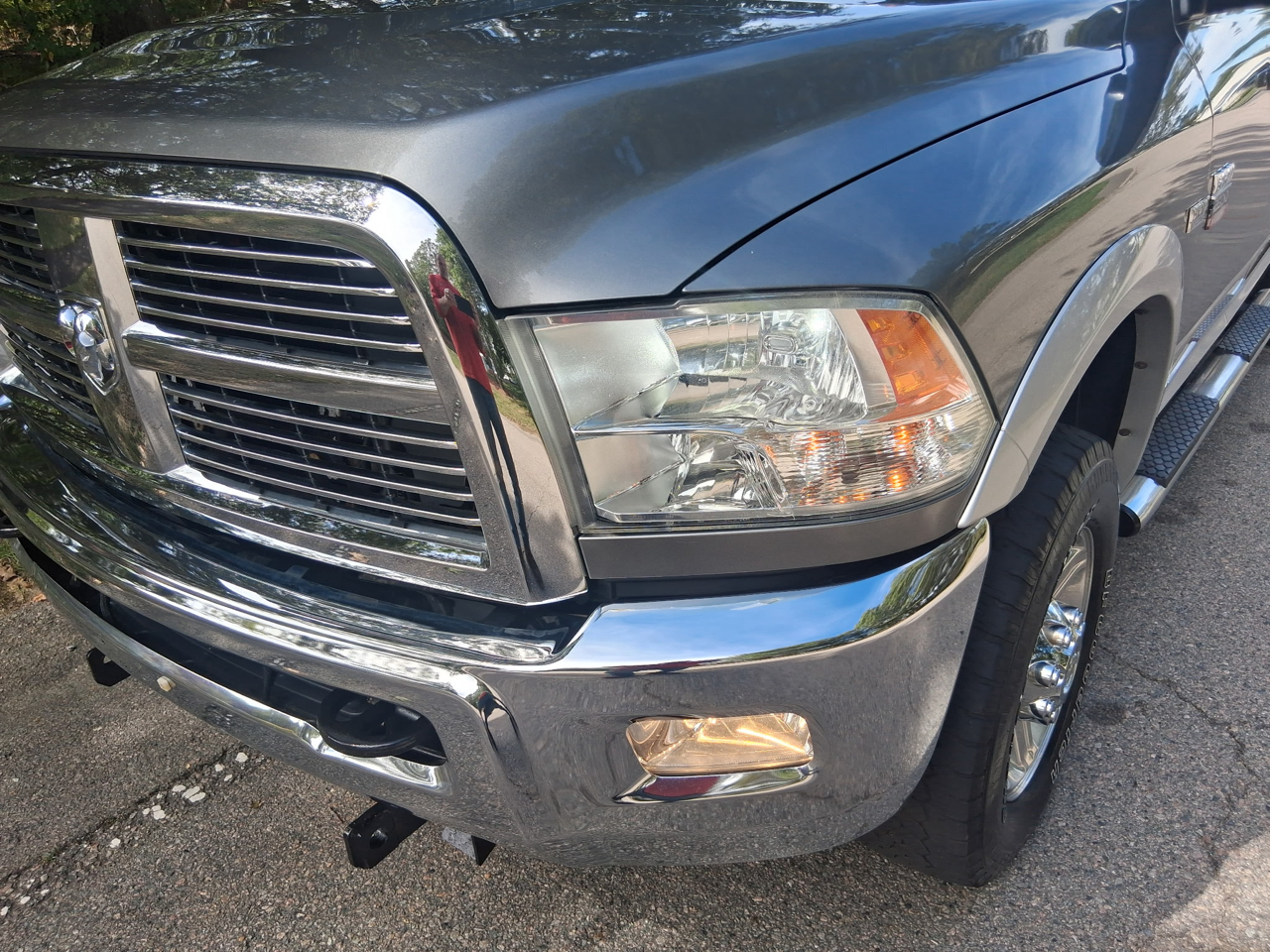 RAM 2500 Laramie Crew Cab SWB 4WD 2012