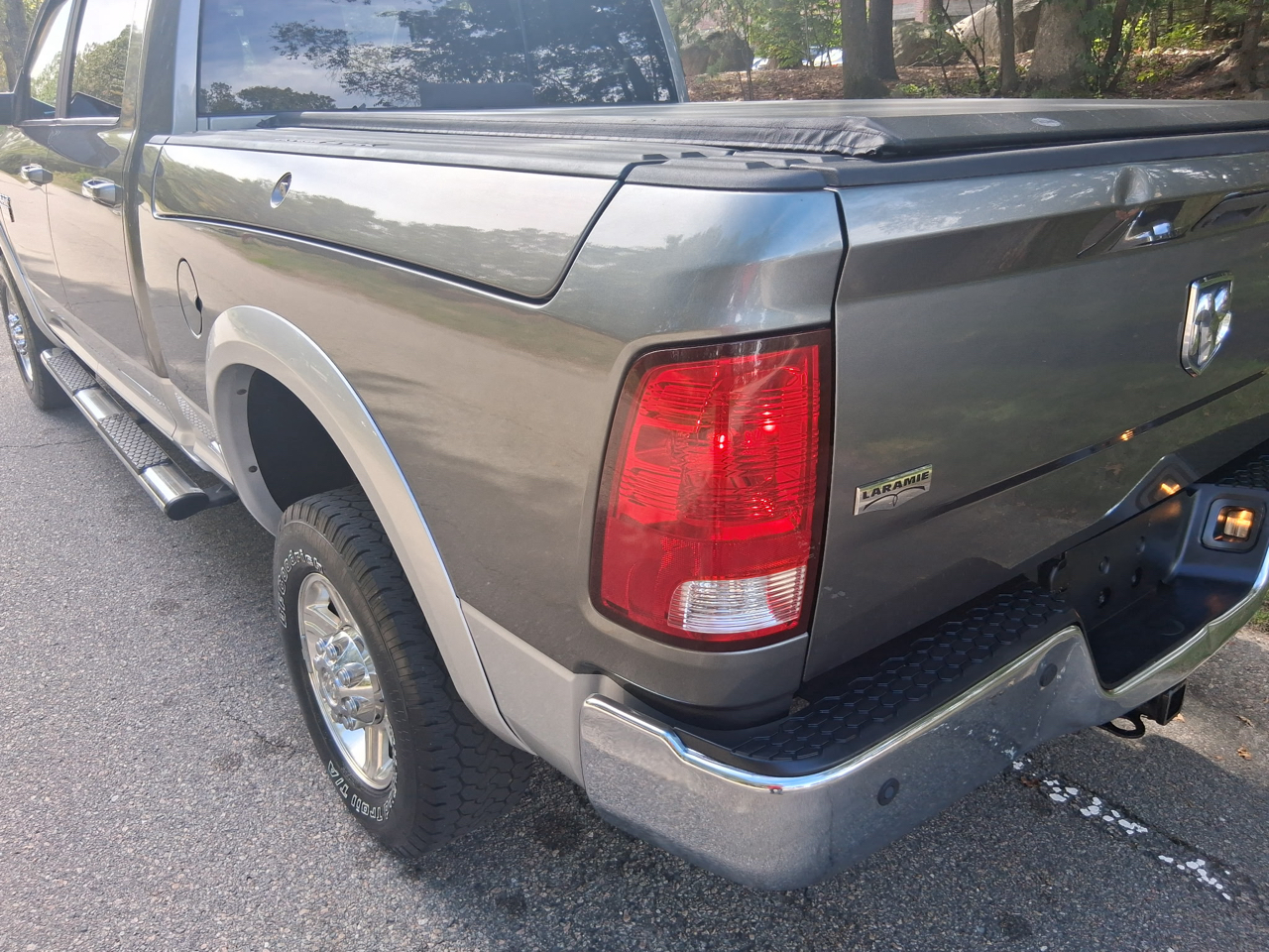 RAM 2500 Laramie Crew Cab SWB 4WD 2012