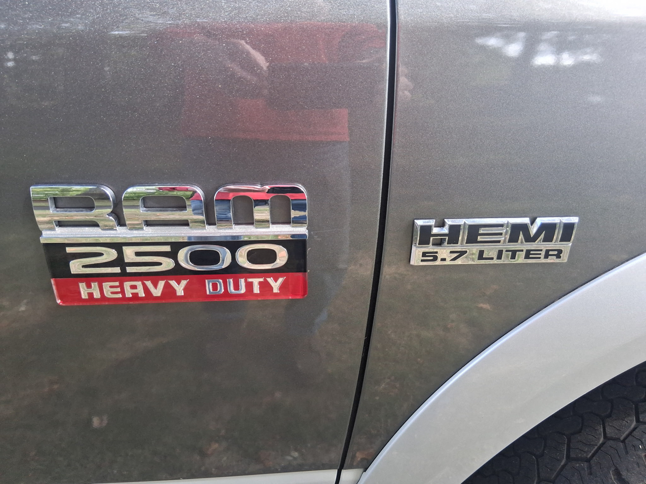 RAM 2500 Laramie Crew Cab SWB 4WD 2012