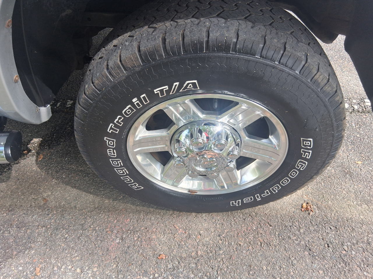 RAM 2500 Laramie Crew Cab SWB 4WD 2012