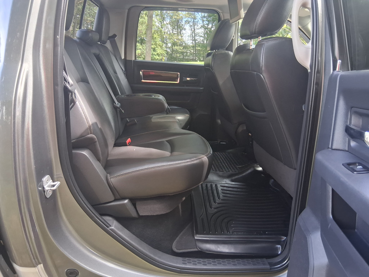 RAM 2500 Laramie Crew Cab SWB 4WD 2012