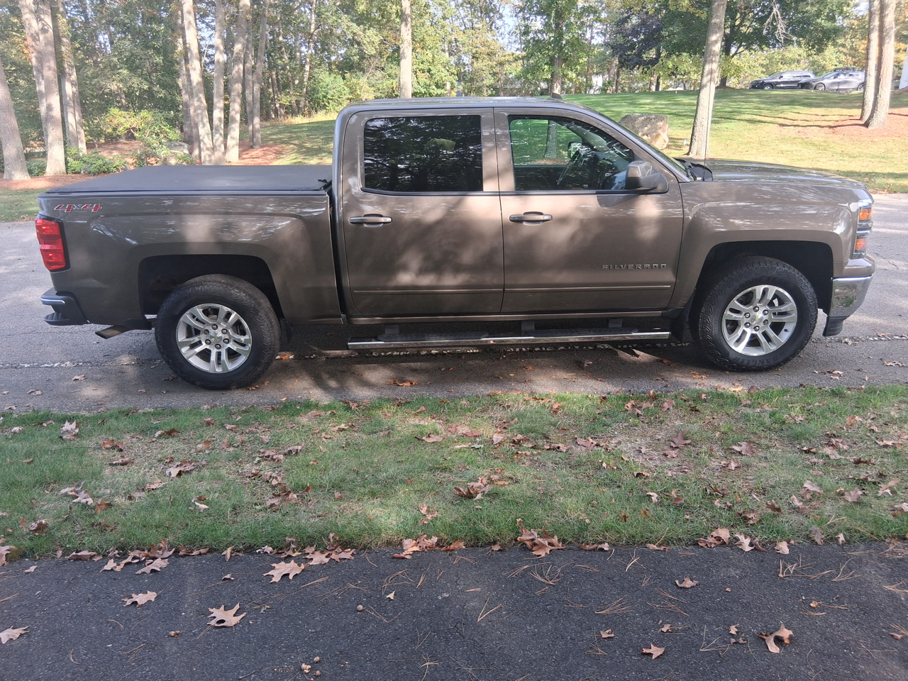 Chevrolet Silverado 1500 1LT Crew Cab 4WD 2015