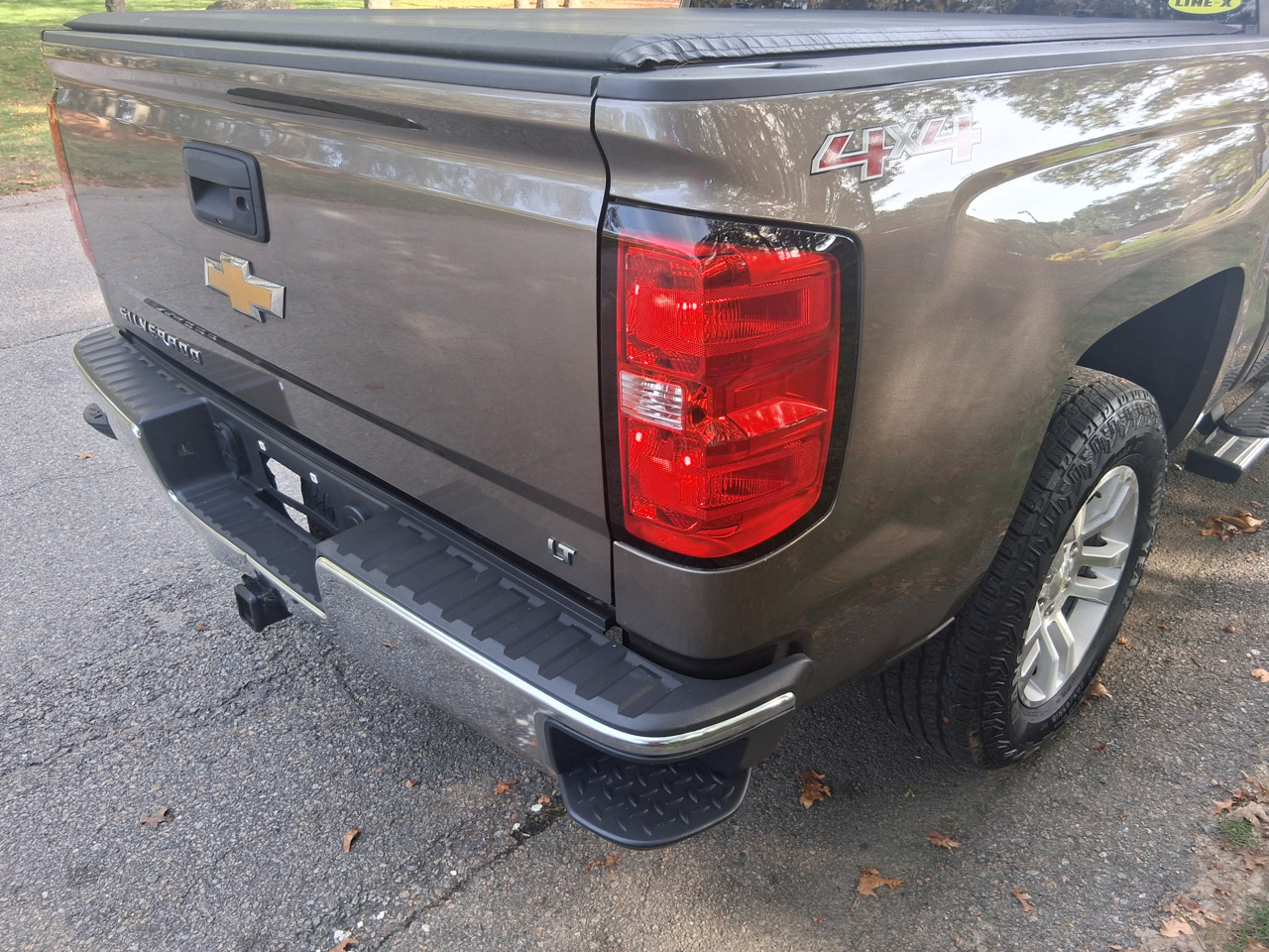 Chevrolet Silverado 1500 1LT Crew Cab 4WD 2015