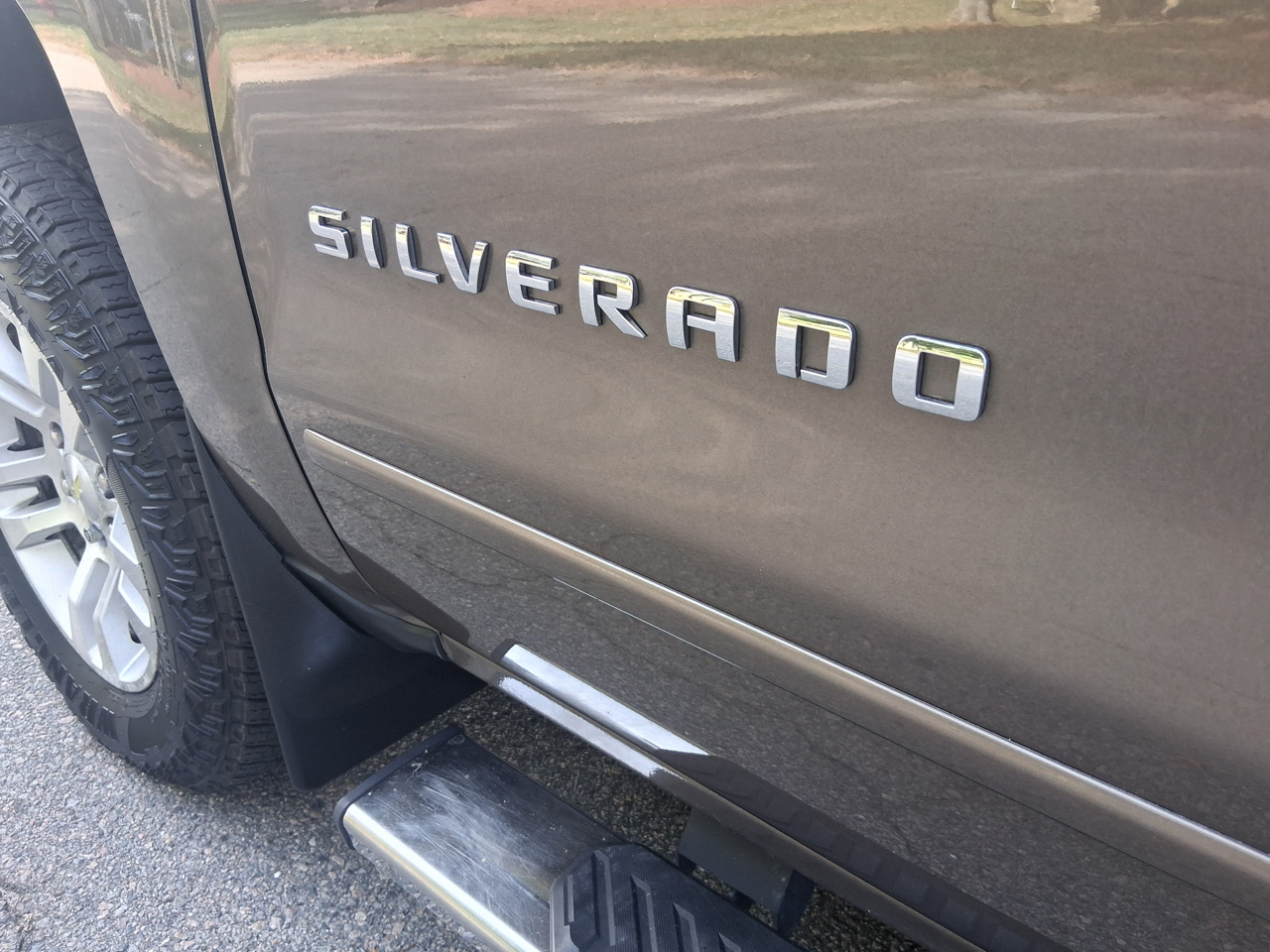 Chevrolet Silverado 1500 1LT Crew Cab 4WD 2015