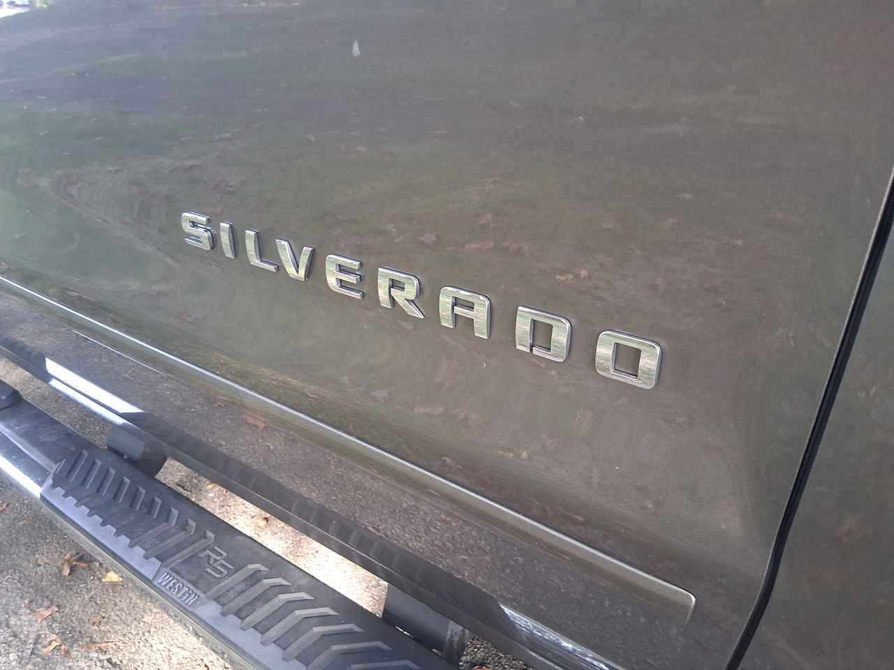 Chevrolet Silverado 1500 1LT Crew Cab 4WD 2015