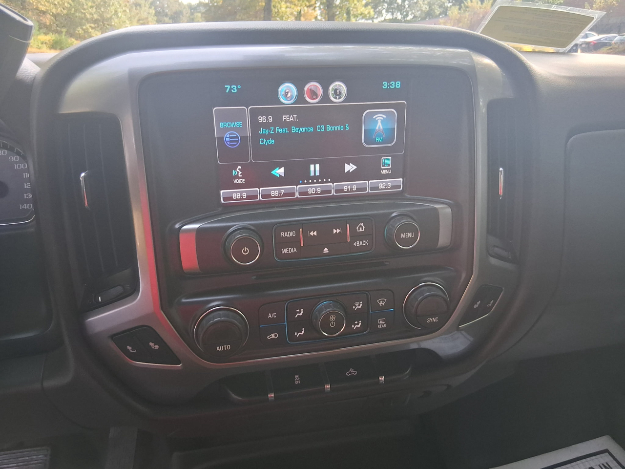 Chevrolet Silverado 1500 1LT Crew Cab 4WD 2015