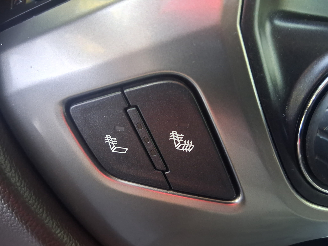 Chevrolet Silverado 1500 1LT Crew Cab 4WD 2015