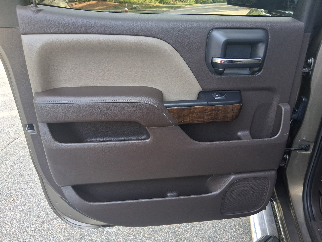 Chevrolet Silverado 1500 1LT Crew Cab 4WD 2015