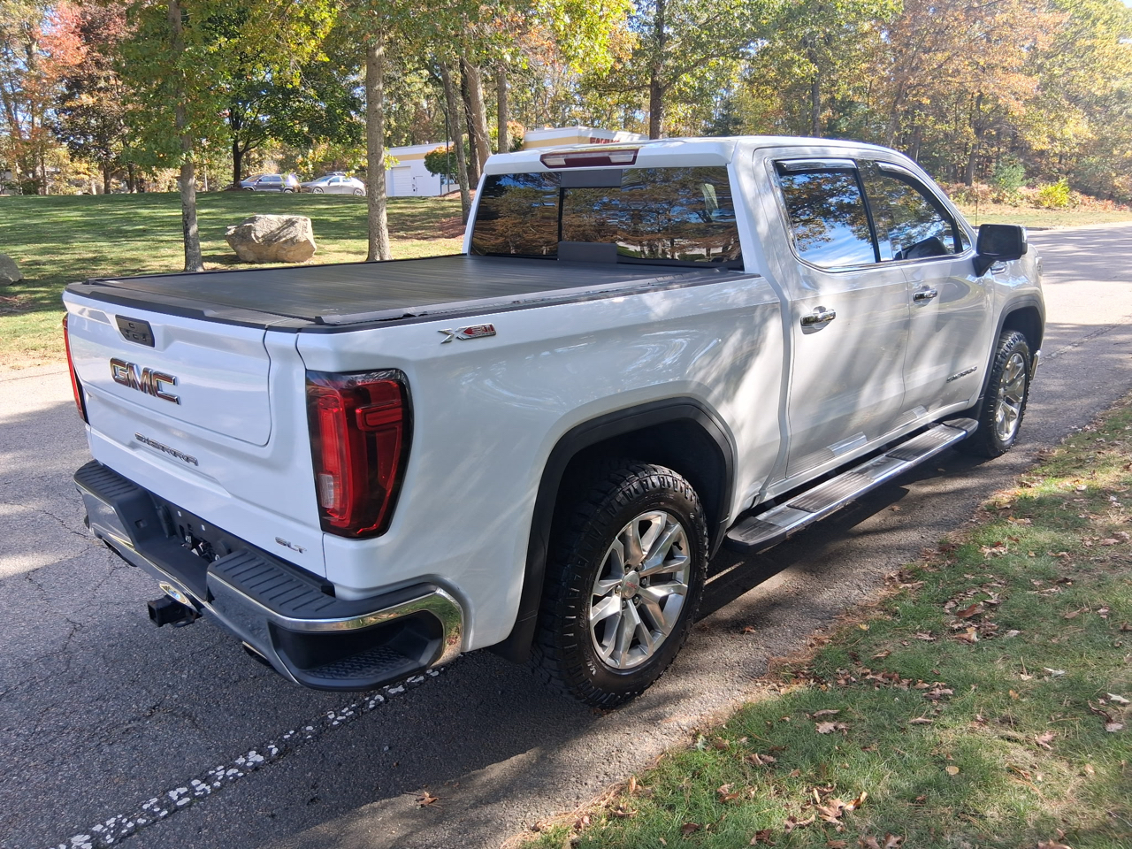 GMC Sierra 1500 4WD Crew Cab 153.0" SLT 2019