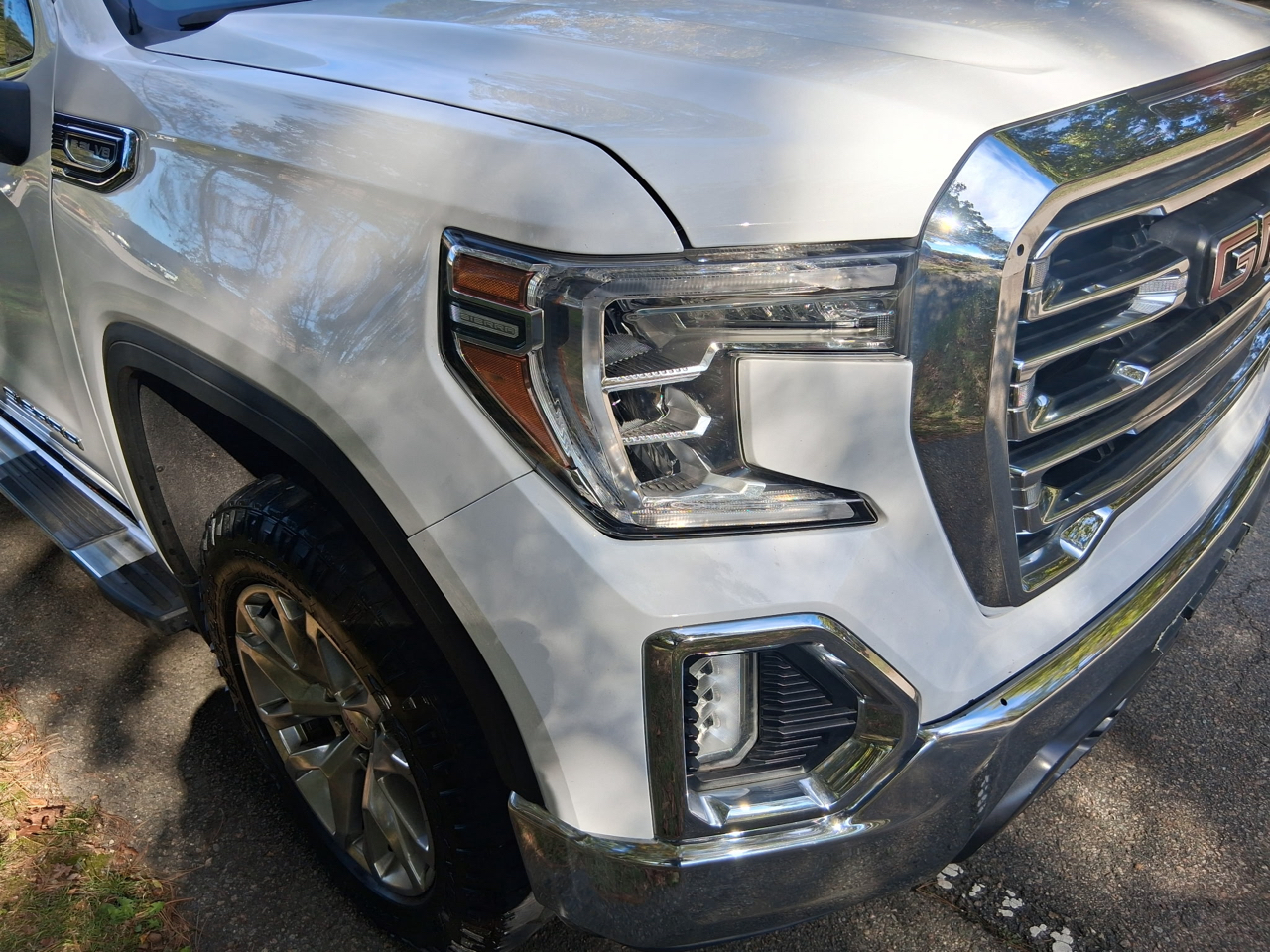 GMC Sierra 1500 4WD Crew Cab 153.0" SLT 2019