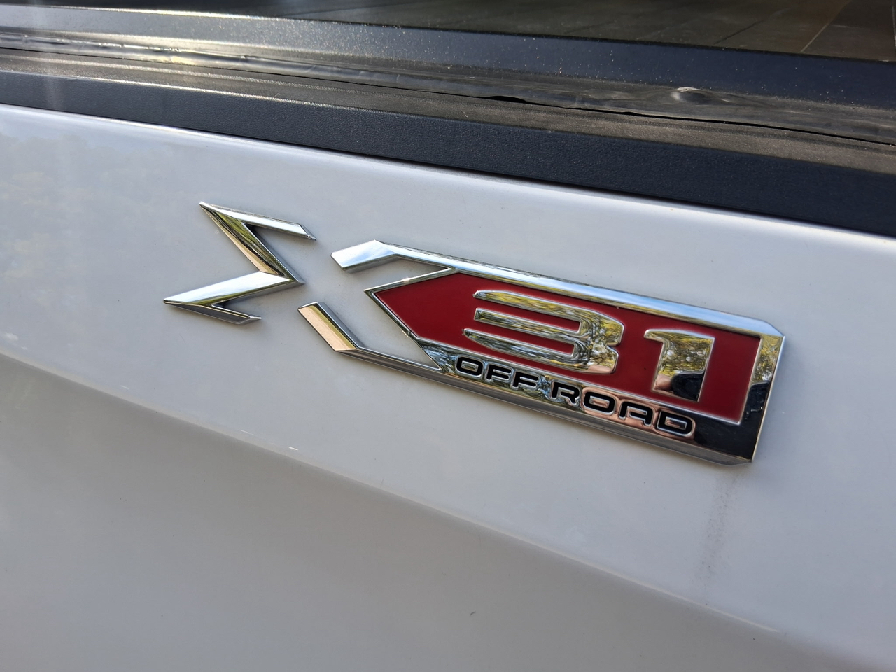 GMC Sierra 1500 4WD Crew Cab 153.0" SLT 2019