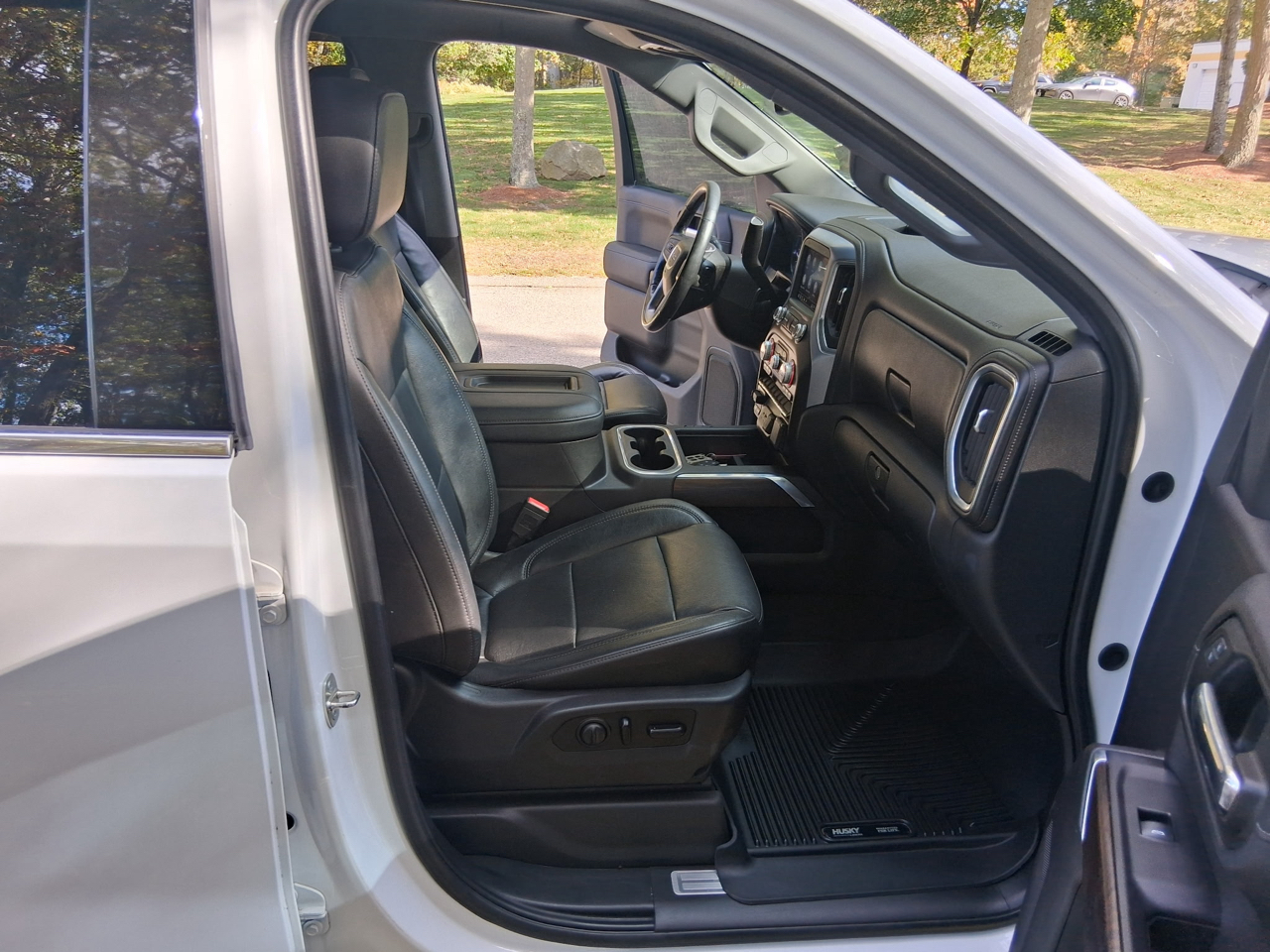 GMC Sierra 1500 4WD Crew Cab 153.0" SLT 2019