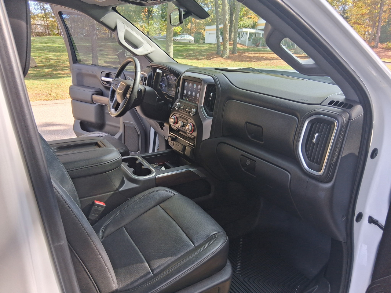 GMC Sierra 1500 4WD Crew Cab 153.0" SLT 2019