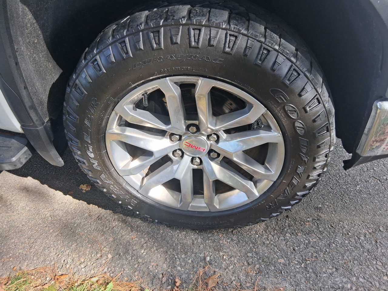 GMC Sierra 1500 4WD Crew Cab 153.0" SLT 2019