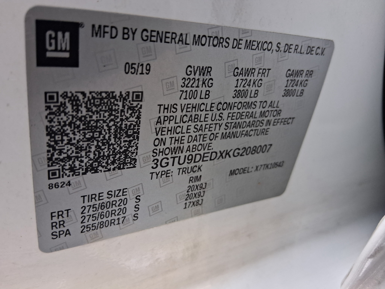 GMC Sierra 1500 4WD Crew Cab 153.0" SLT 2019