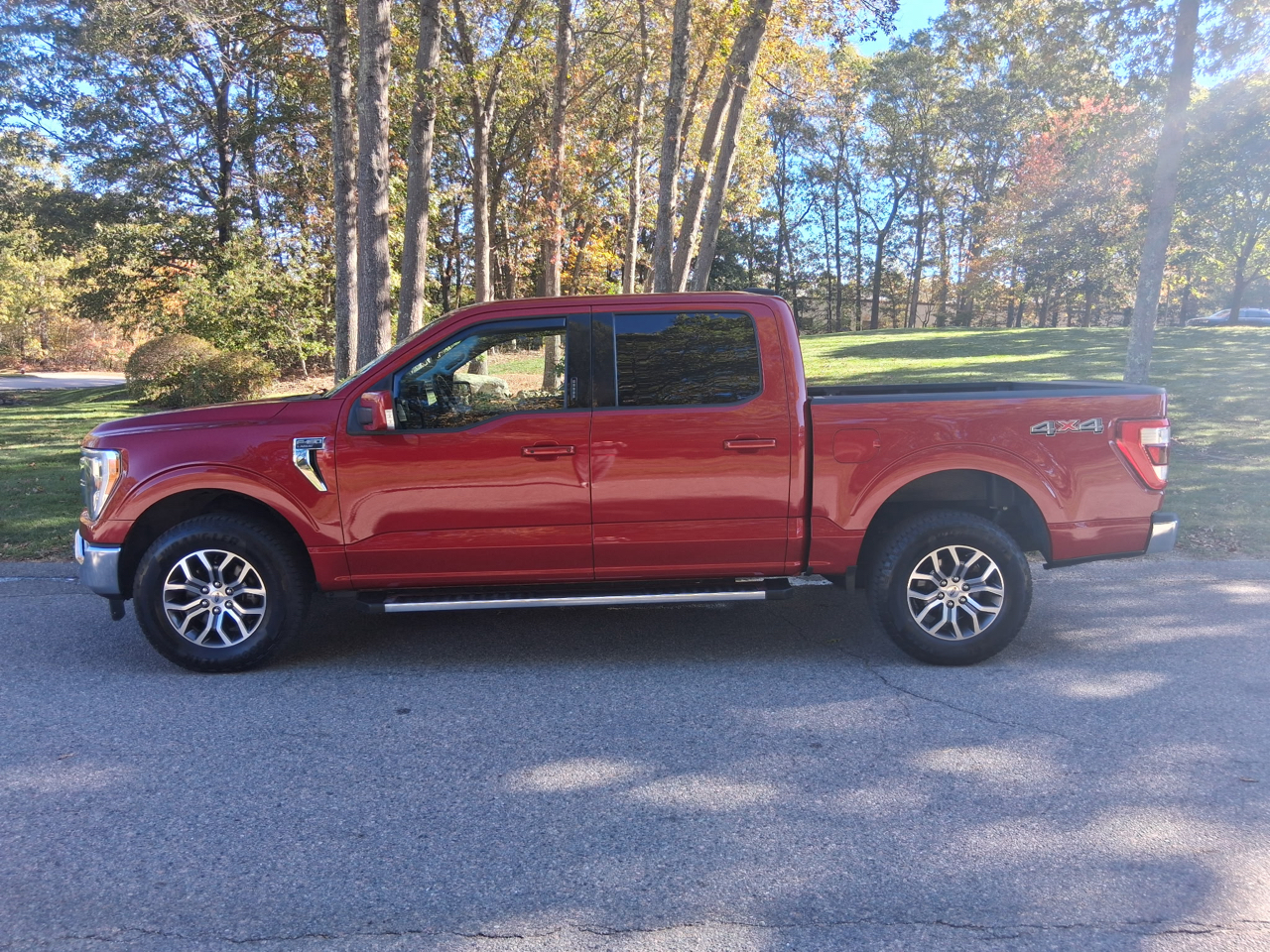 Ford F-150 4WD SuperCrew 145" Lariat 2022