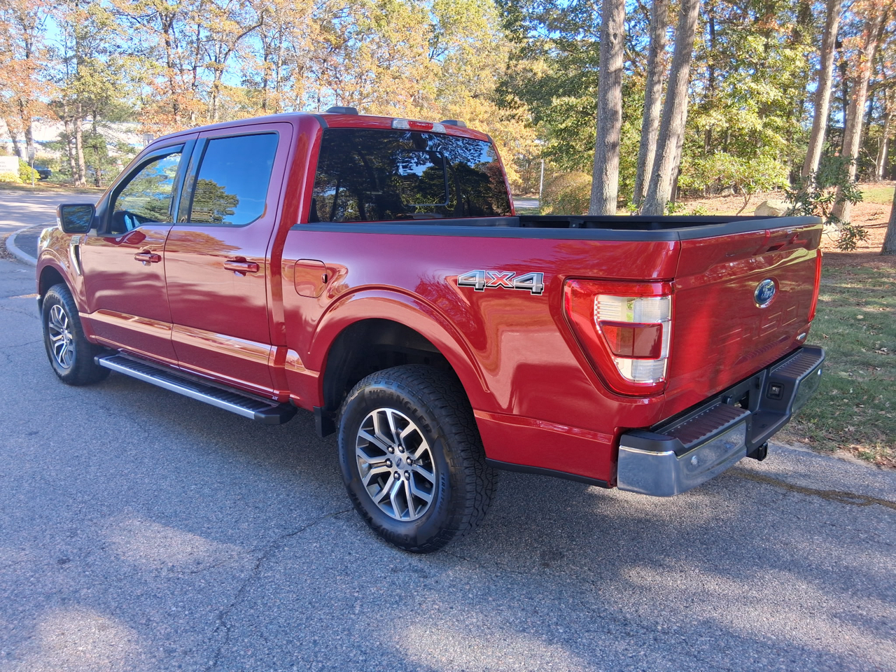 Ford F-150 4WD SuperCrew 145" Lariat 2022