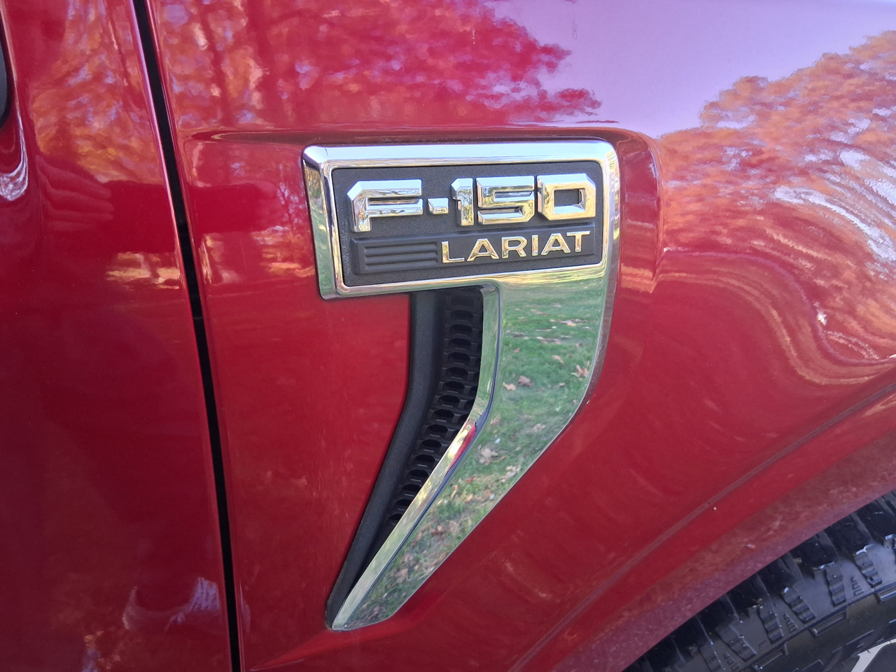 Ford F-150 4WD SuperCrew 145" Lariat 2022