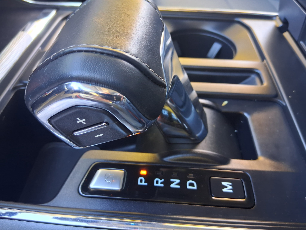Ford F-150 4WD SuperCrew 145" Lariat 2022