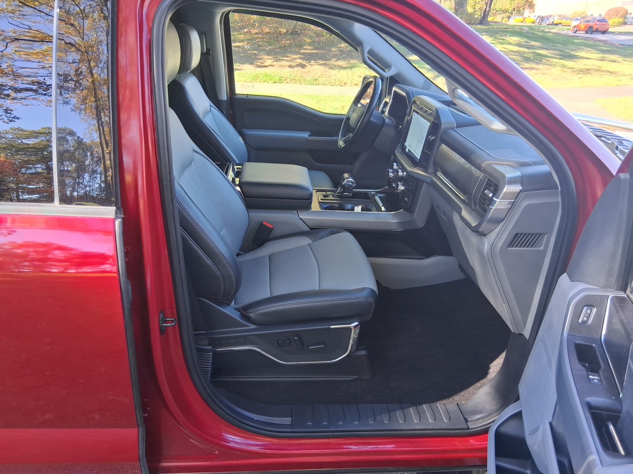Ford F-150 4WD SuperCrew 145" Lariat 2022