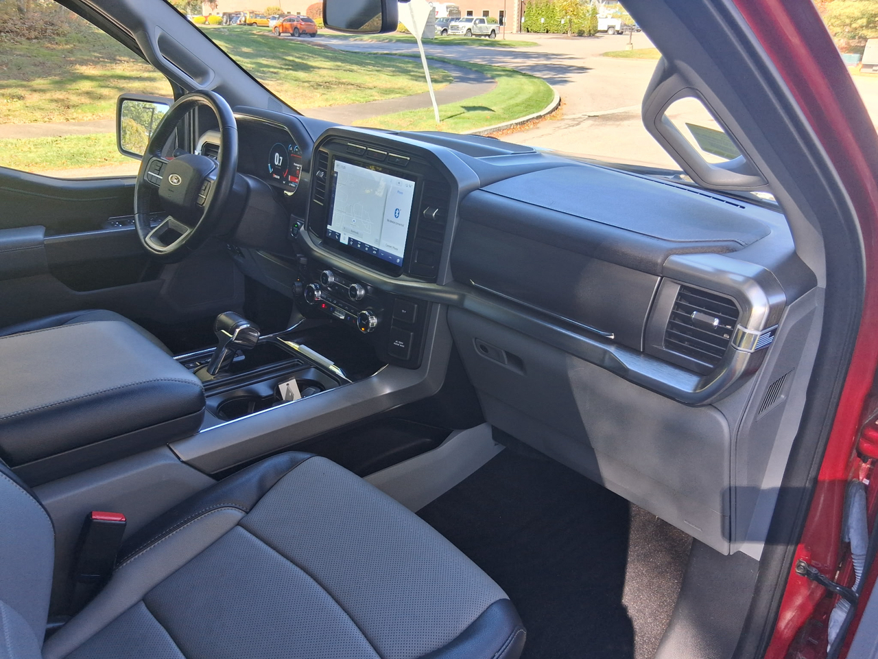 Ford F-150 4WD SuperCrew 145" Lariat 2022