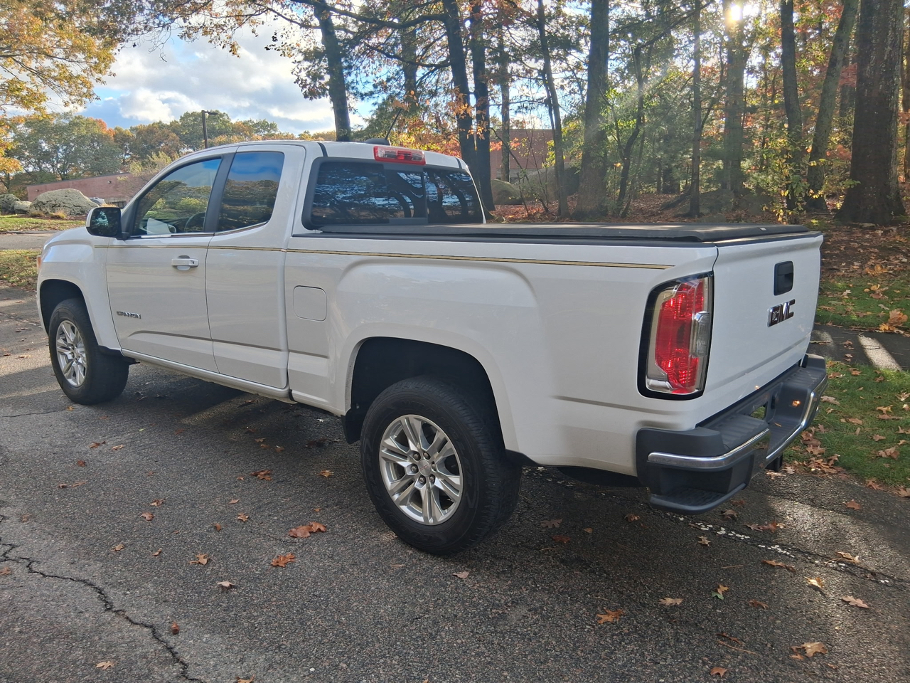 GMC Canyon SLE Ext. Cab 4WD 2019