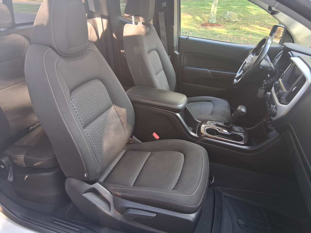 GMC Canyon SLE Ext. Cab 4WD 2019