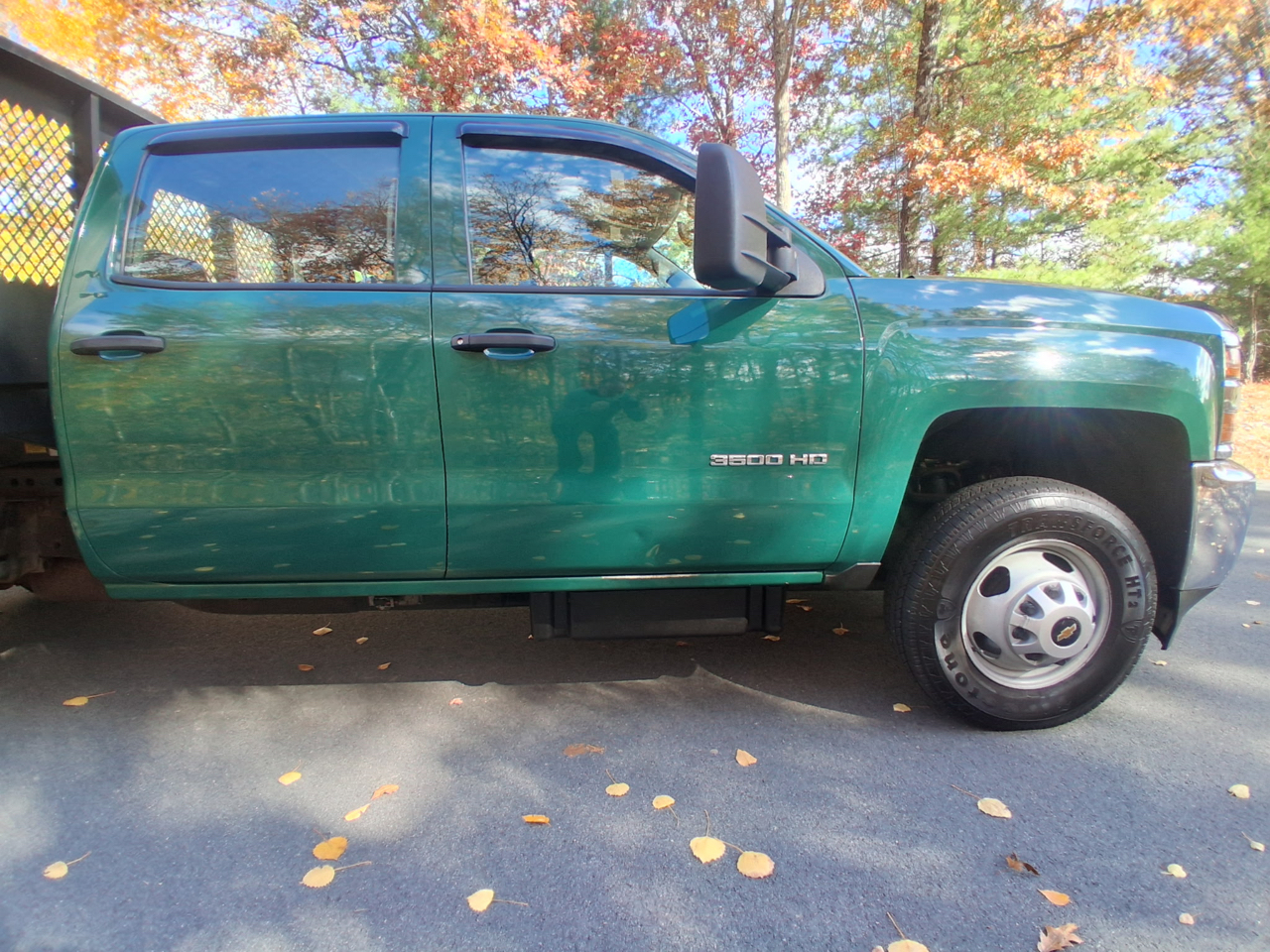 Chevrolet Silverado 3500HD Work Truck Crew Cab 4WD 2015