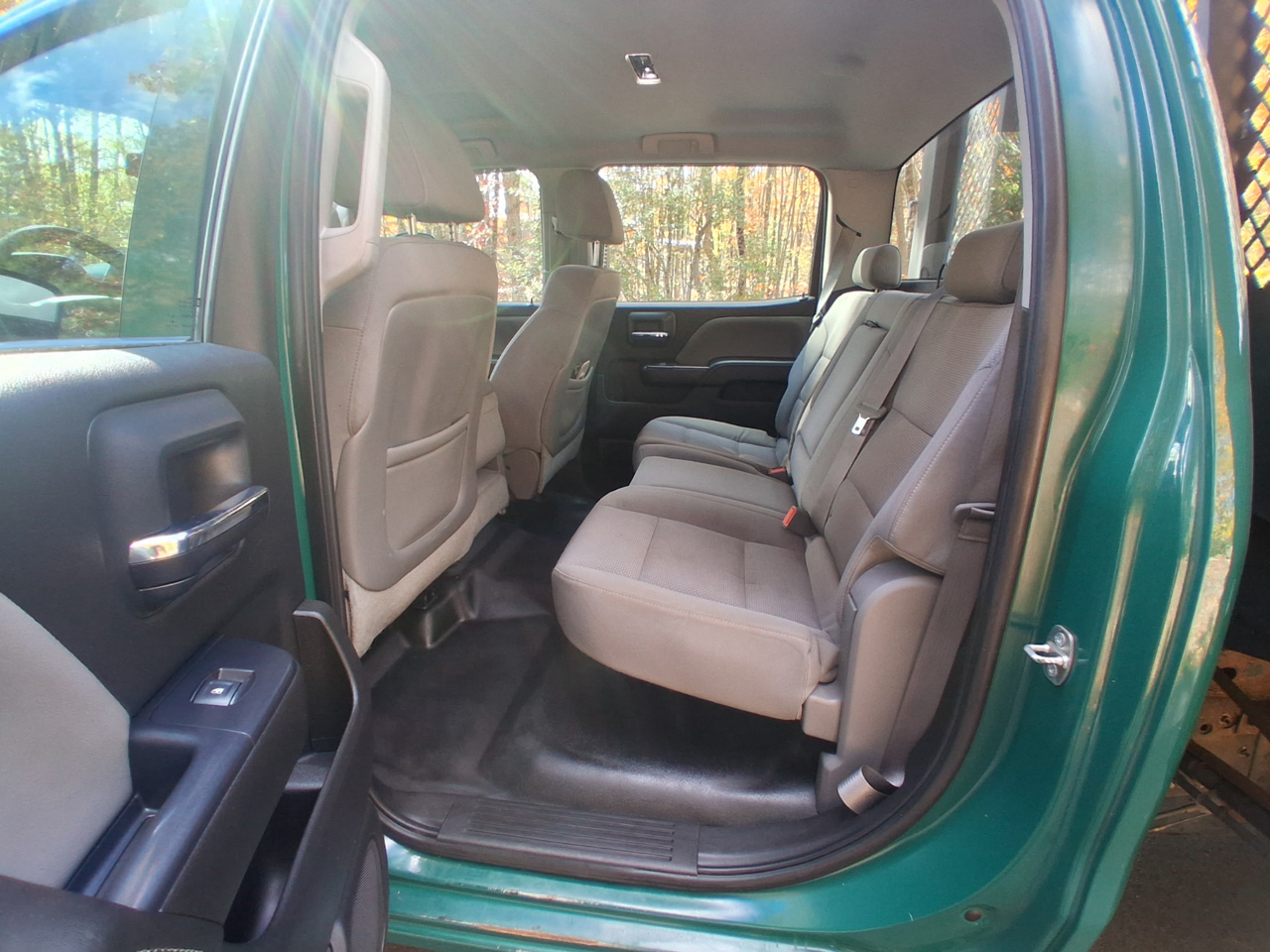 Chevrolet Silverado 3500HD Work Truck Crew Cab 4WD 2015