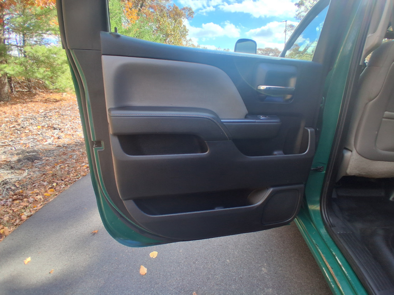 Chevrolet Silverado 3500HD Work Truck Crew Cab 4WD 2015