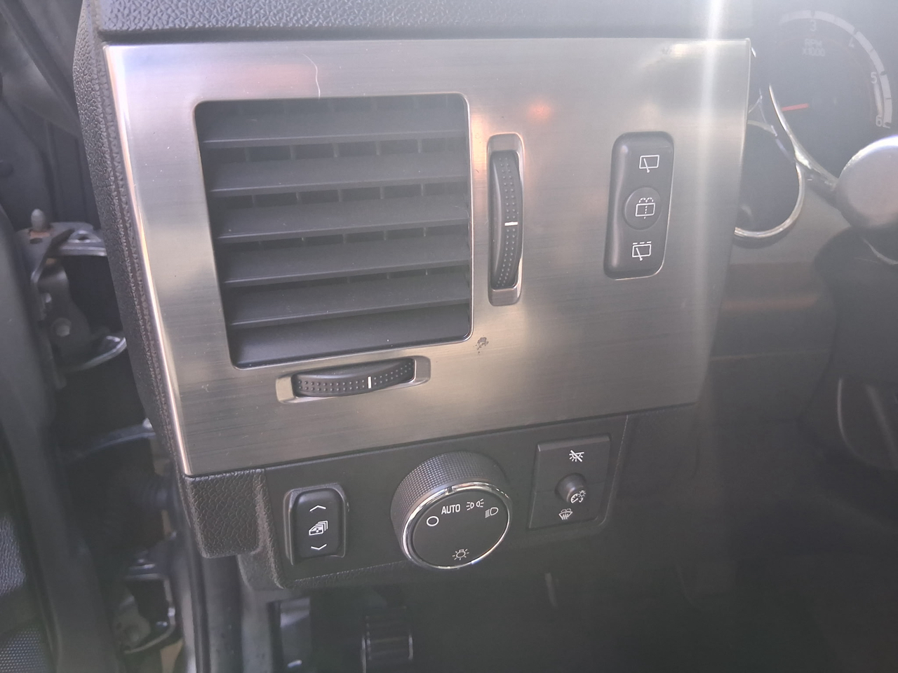 HUMMER H2 4dr Wgn 4WD SUV 2008