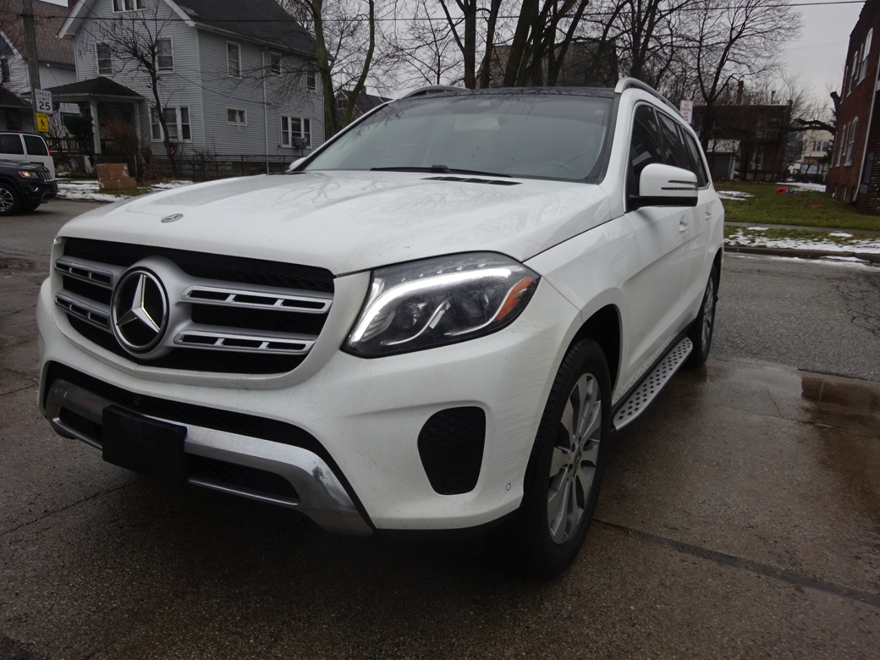 Mercedes-Benz GLS  2018