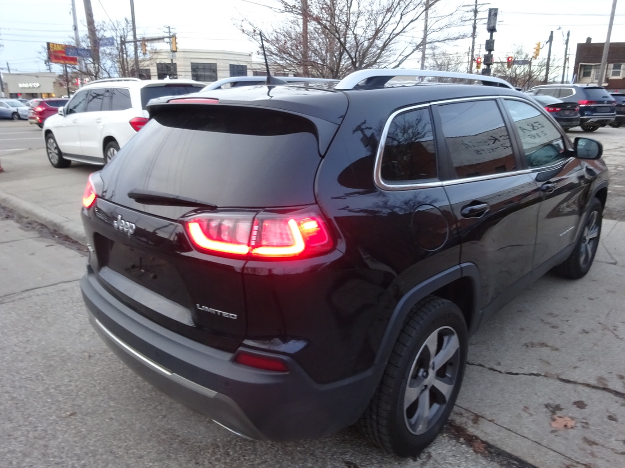 Jeep Cherokee  2019